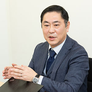 太田 和人 氏